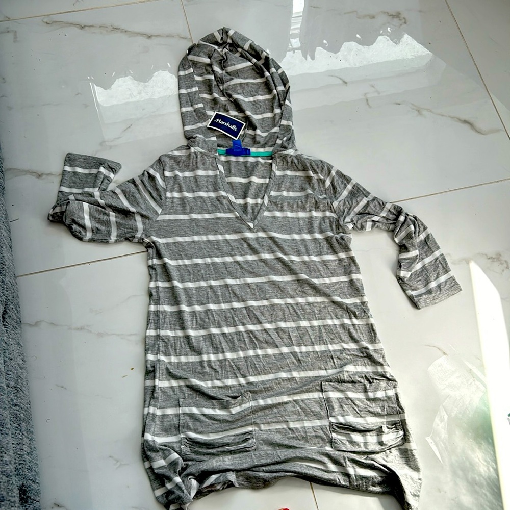 Women’s cover up NWT